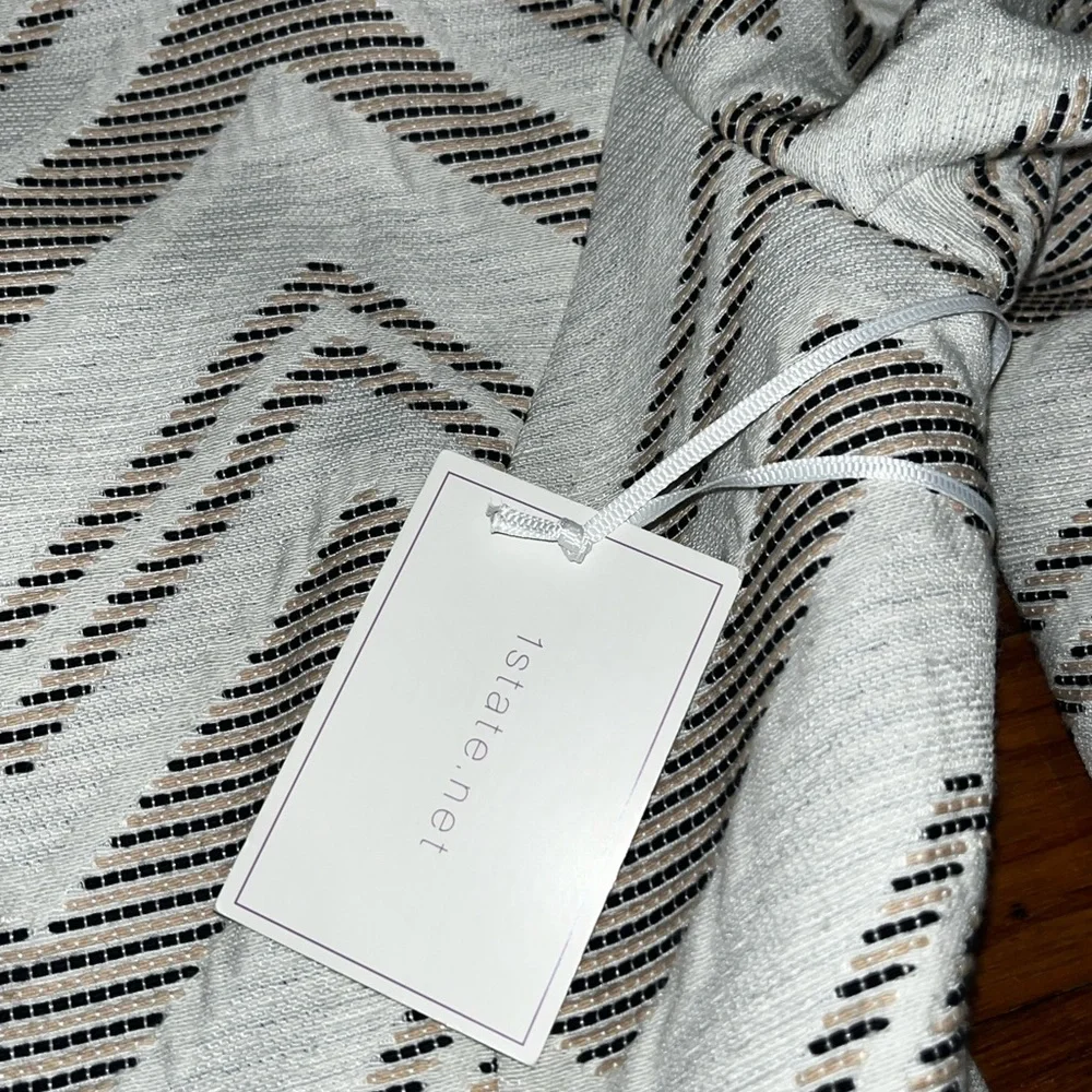 NWT 1. State blazer chevron print zip front peplum medium neutrals career wear